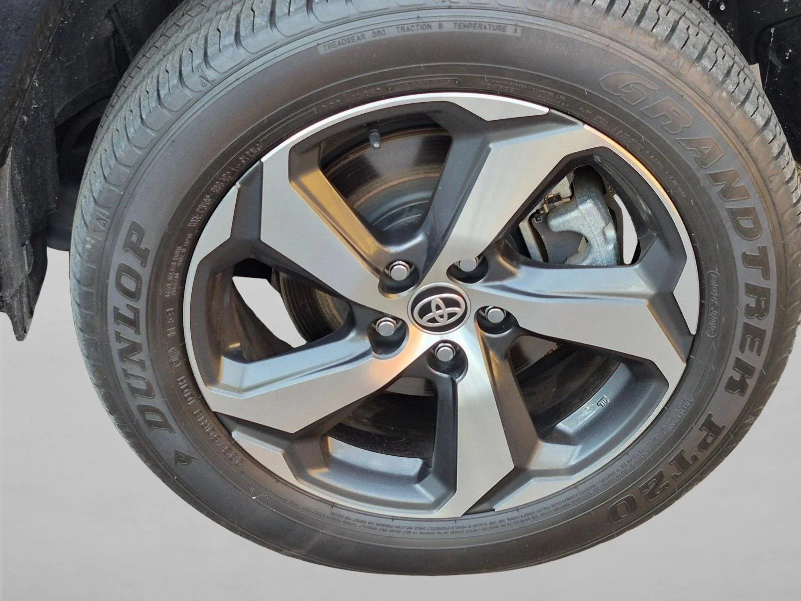 Used 2025 Silver Sky Metallic Toyota SE image 15
