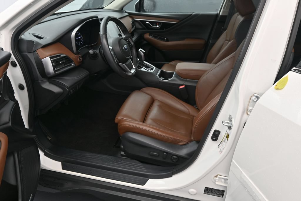 Used 2025 Crystal White Pearl Subaru Touring XT image 14