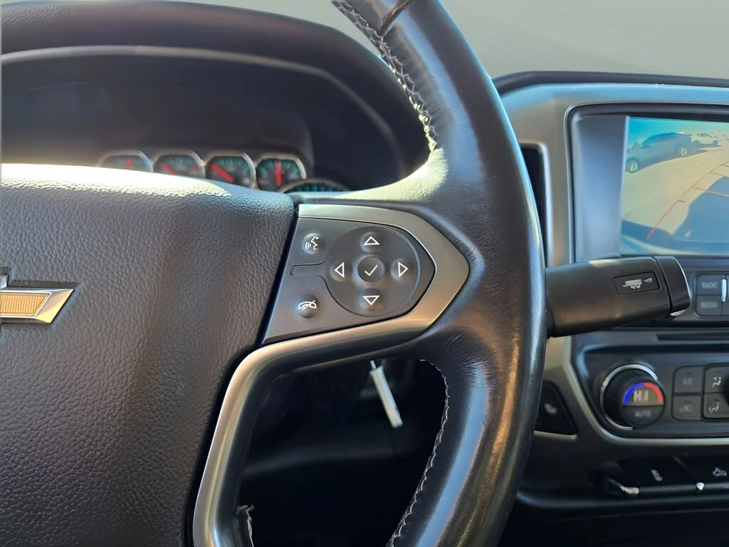Used 2017 Silver Chevrolet LT image 27