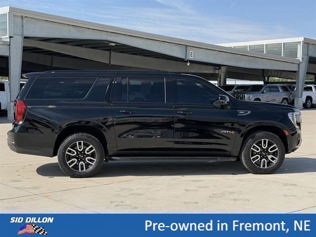 Used 2023 Onyx Black GMC AT4 image 3