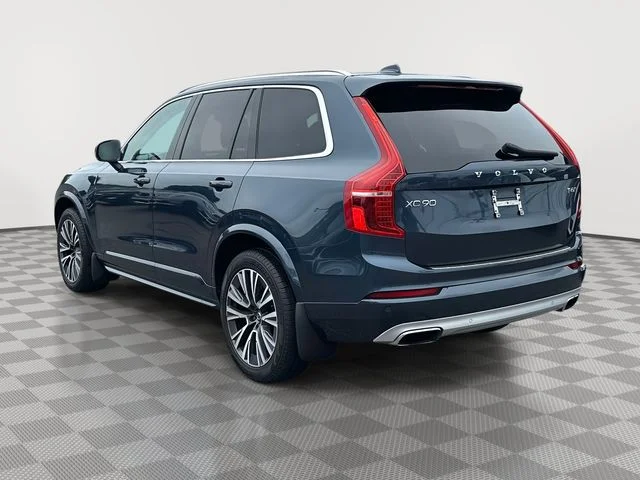 Used 2021 Blue Volvo T6 Momentum image 6