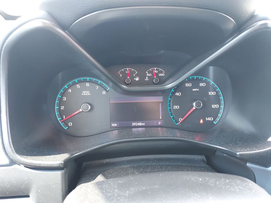 Used 2022 Gray Chevrolet Z71 image 18