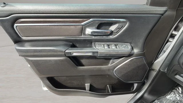 Used 2025 Silver Ram Laramie image 17