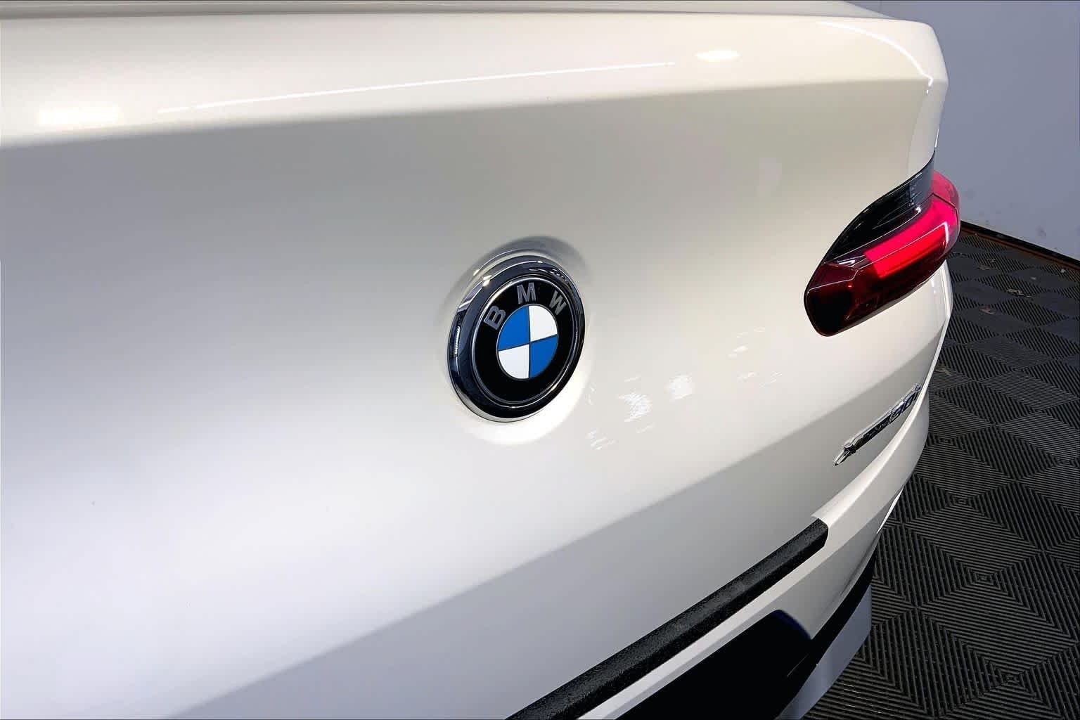 Used 2024 Alpine White BMW xDrive30i image 65