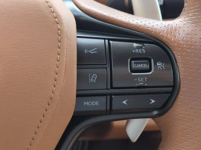Certified Used 2021 ULTRA WHITE Lexus 500 image 24