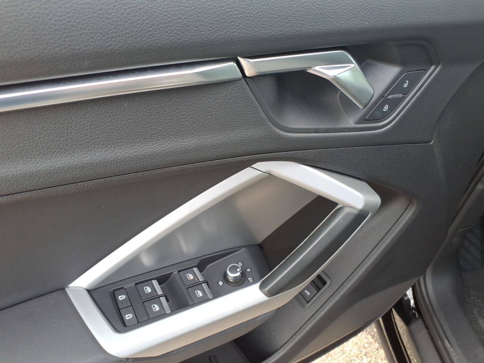 Used 2020 Mythos Black Metallic AUDI  image 14