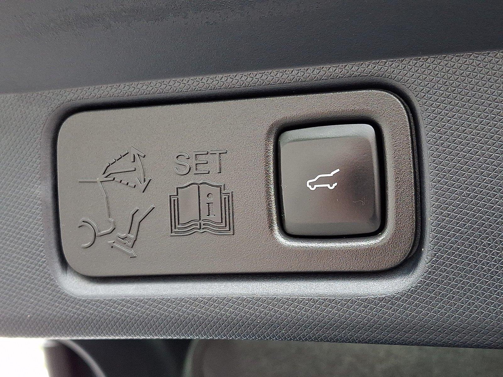 Used 2023 Vapor Blue Ford GT image 33