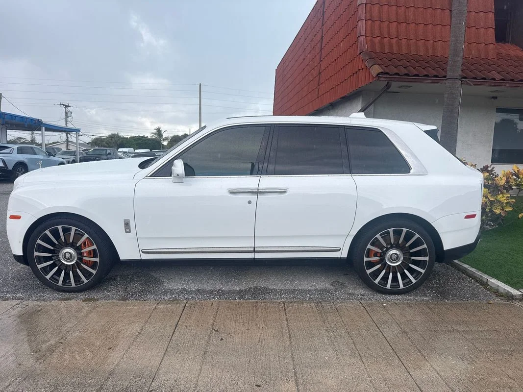 Used 2020 White Rolls-Royce  image 2