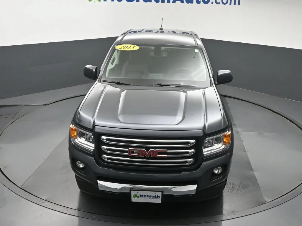 Used 2015 Gray GMC SLE1 image 25