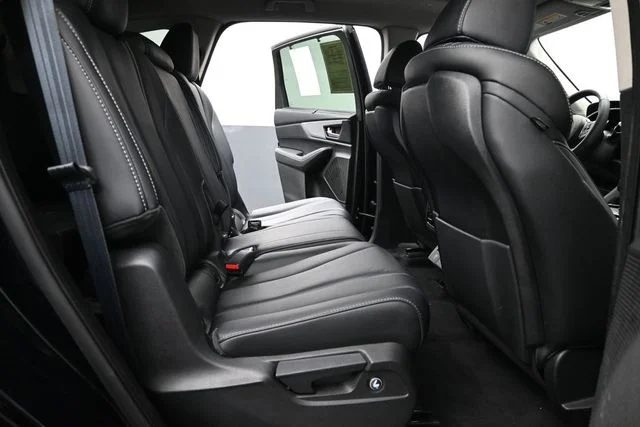 Used 2024 Majestic Black Pearl Acura TECH image 21