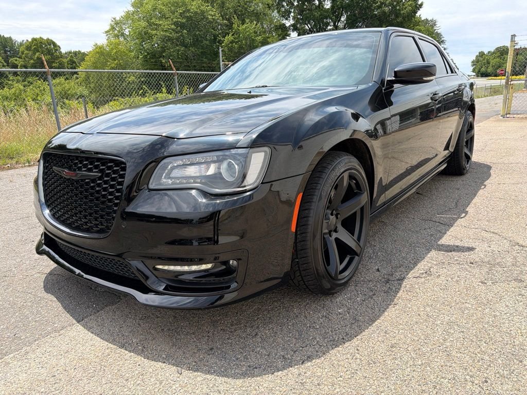 2022 Chrysler 300 S - Photo 6