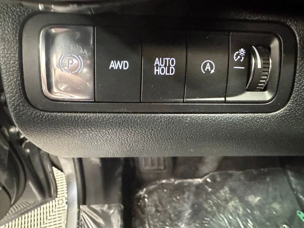 2026 Chevrolet Equinox LT - Photo 20