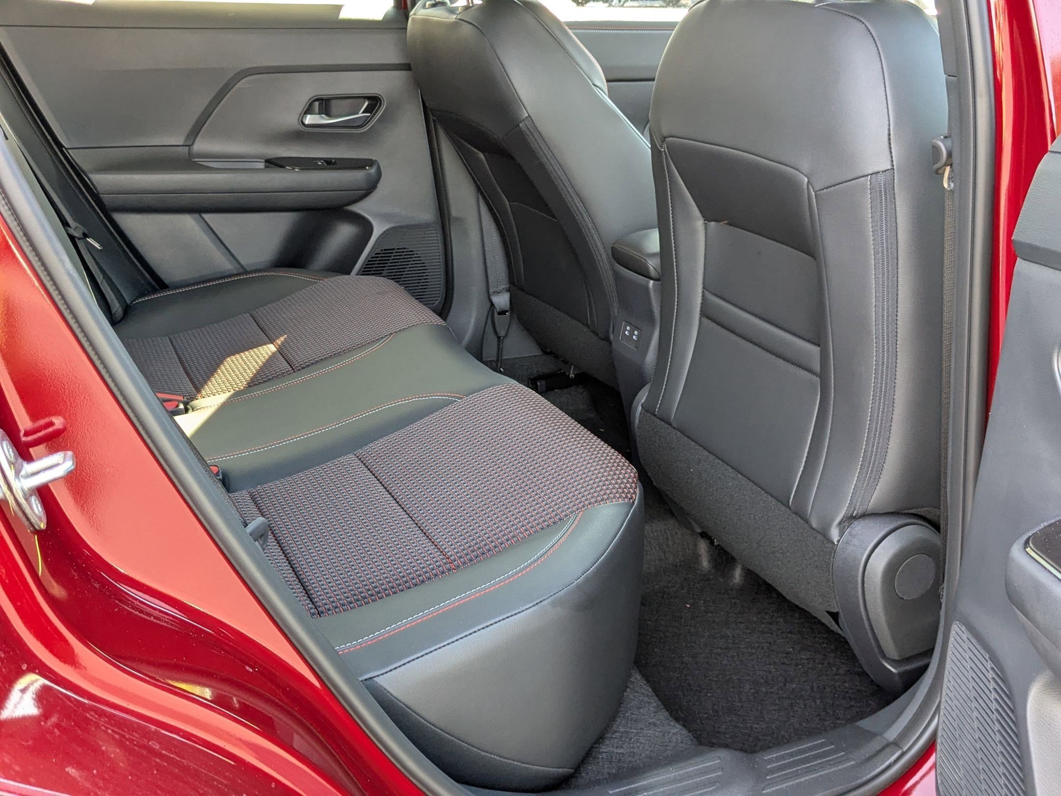 2026 Nissan KICKS SR AWD - Photo 20