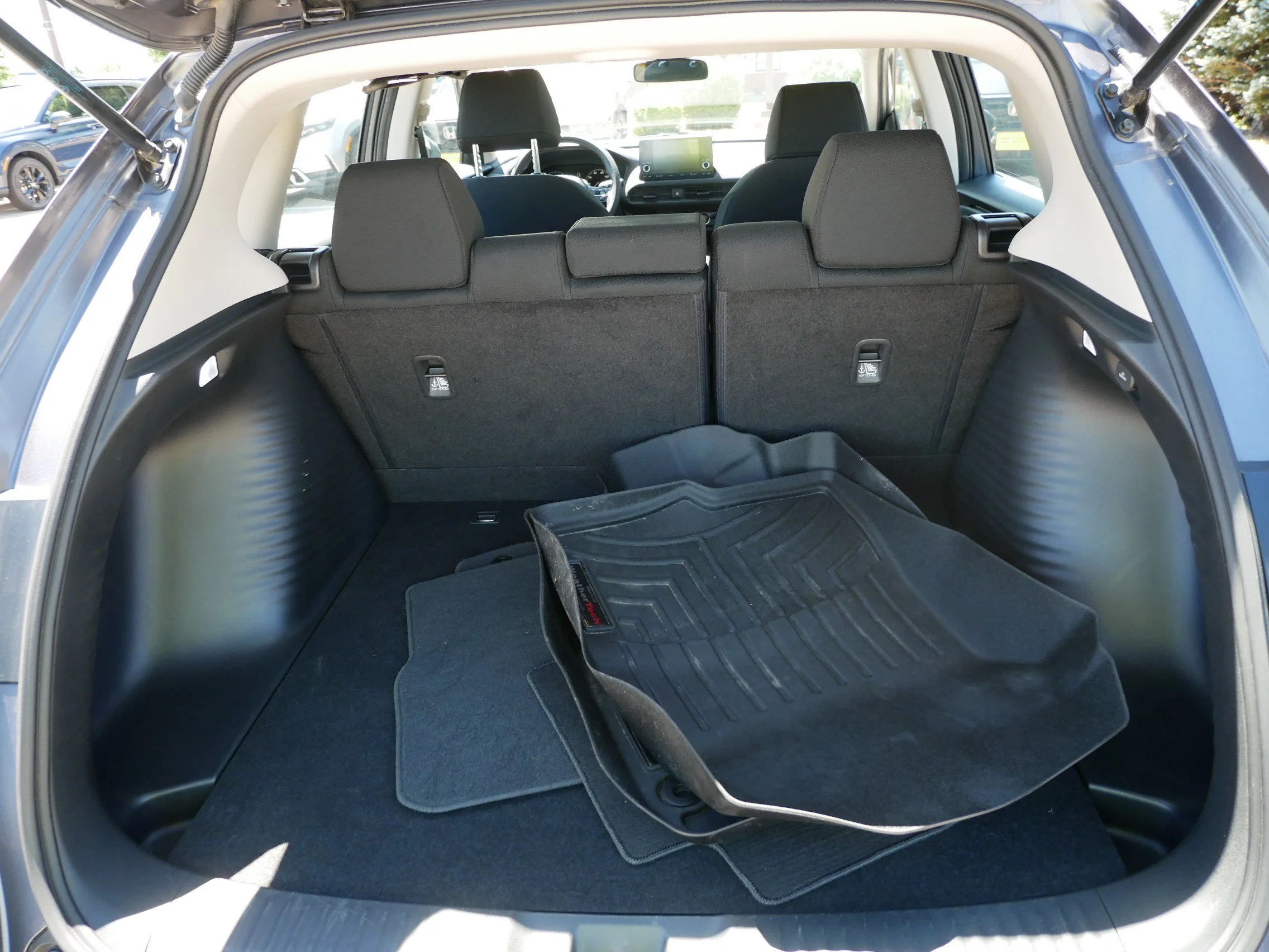 Certified Used 2024 Modern Steel Metallic Honda LX image 18