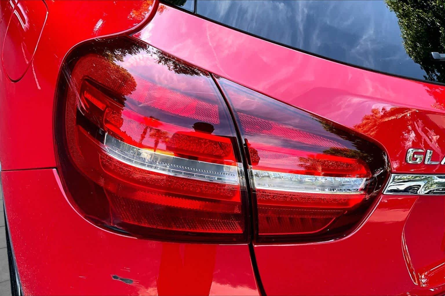 Used 2019 Jupiter Red Mercedes-Benz GLA 250 image 29