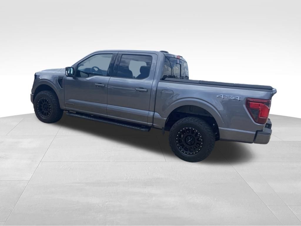 Used 2024 Gray Ford XLT image 27