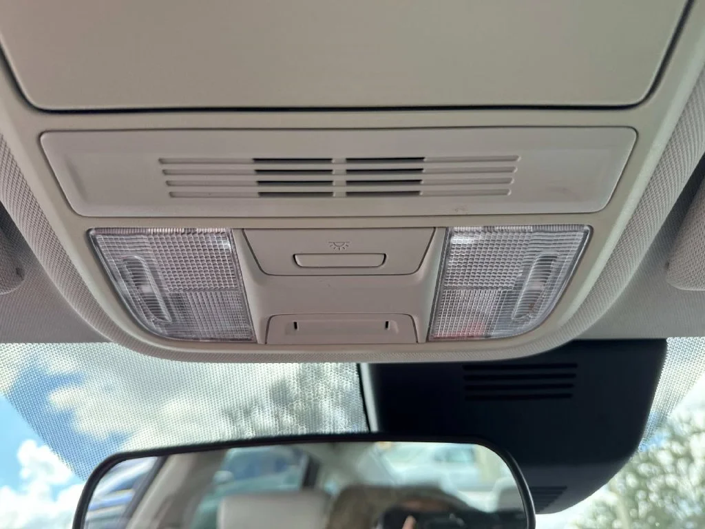 Used 2020  Honda LX image 41