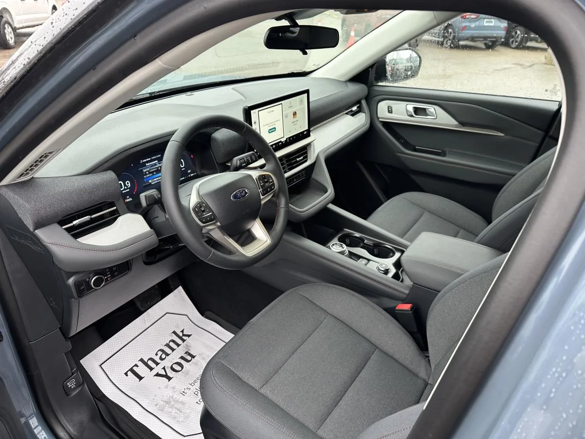 New 2026 Blue Ford Active 200a Pkg image 10