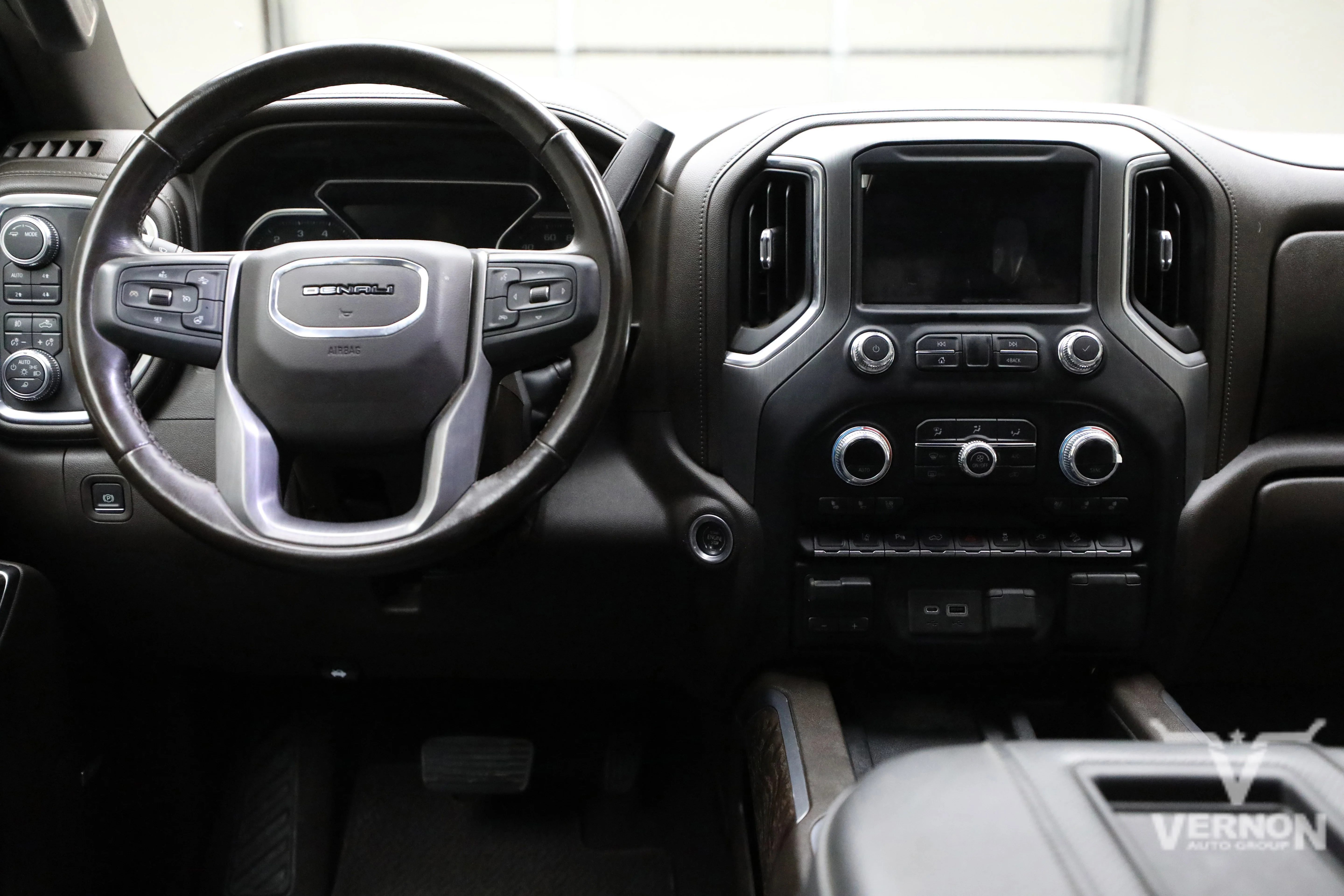 Pre-Owned 2021 GMC Sierra 2500HD Denali Crew Cab 4x4