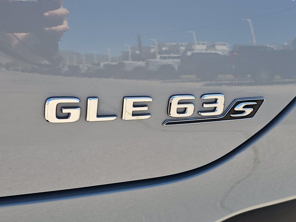 Used 2024 MANUFAKTUR Alpine Gray Mercedes-Benz GLE 63 S AMG® image 23