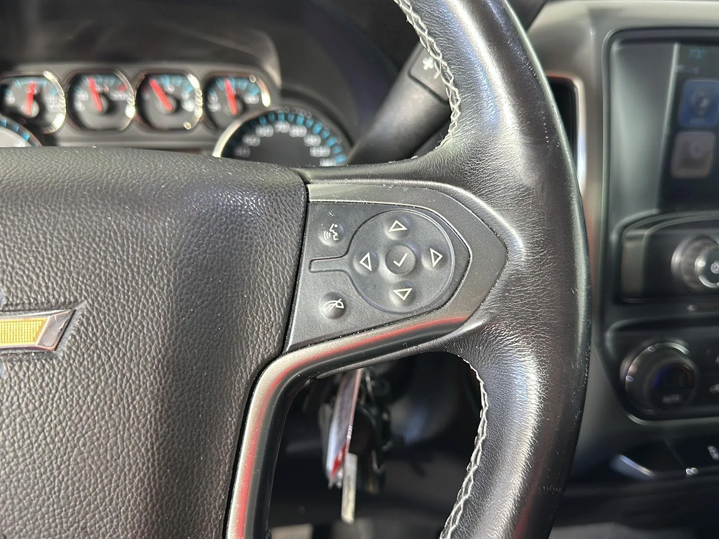 Used 2019 Red Hot Chevrolet LT image 12