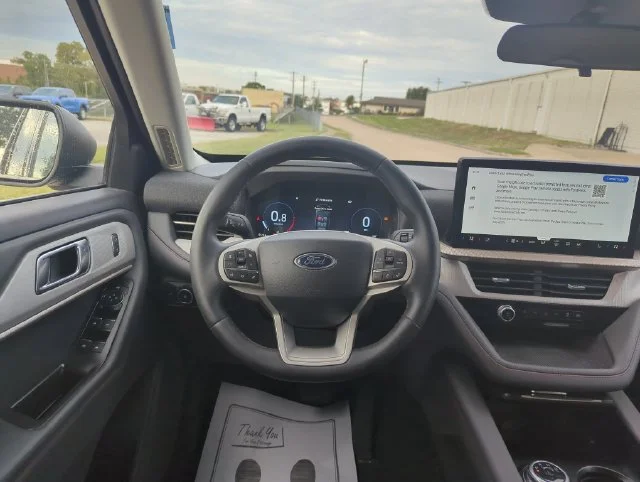 Used 2025 Black Ford Active image 25