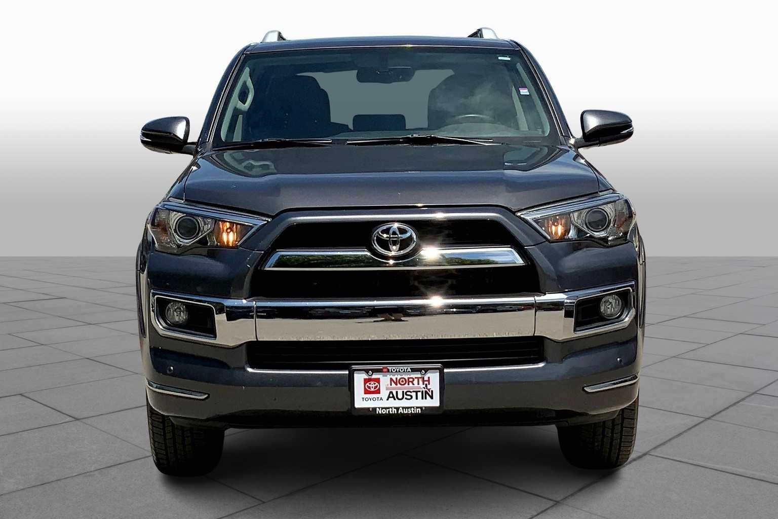 Used 2017 Magnetic Gray Metallic Toyota SR5 image 4