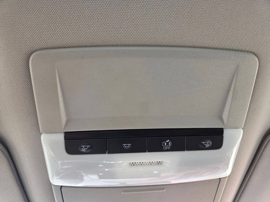 Used 2025 Black Nissan 2.5 SV image 19