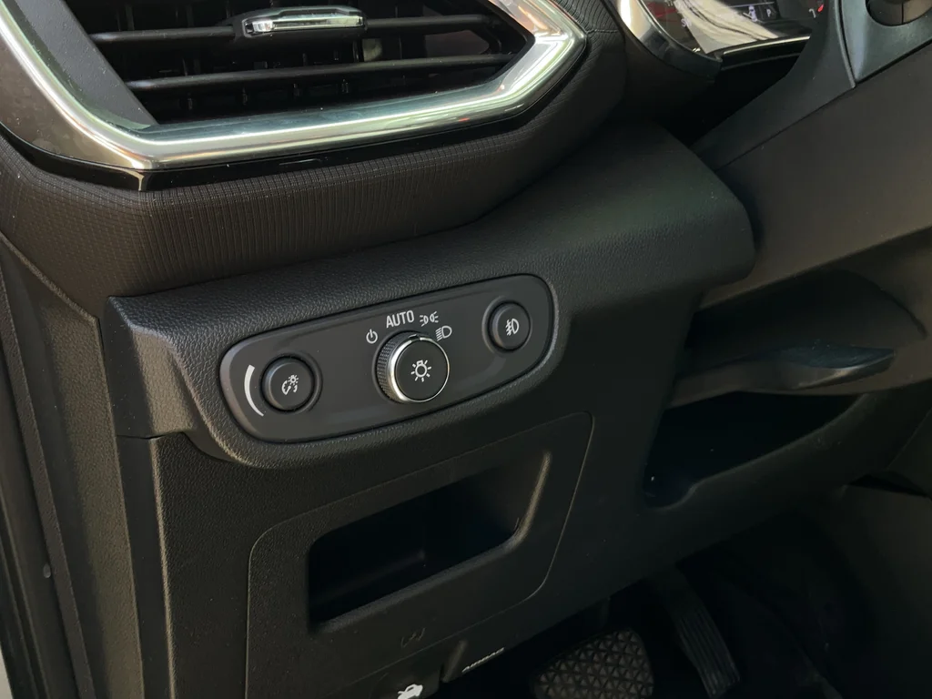 Used 2023 Gray Chevrolet LT image 28