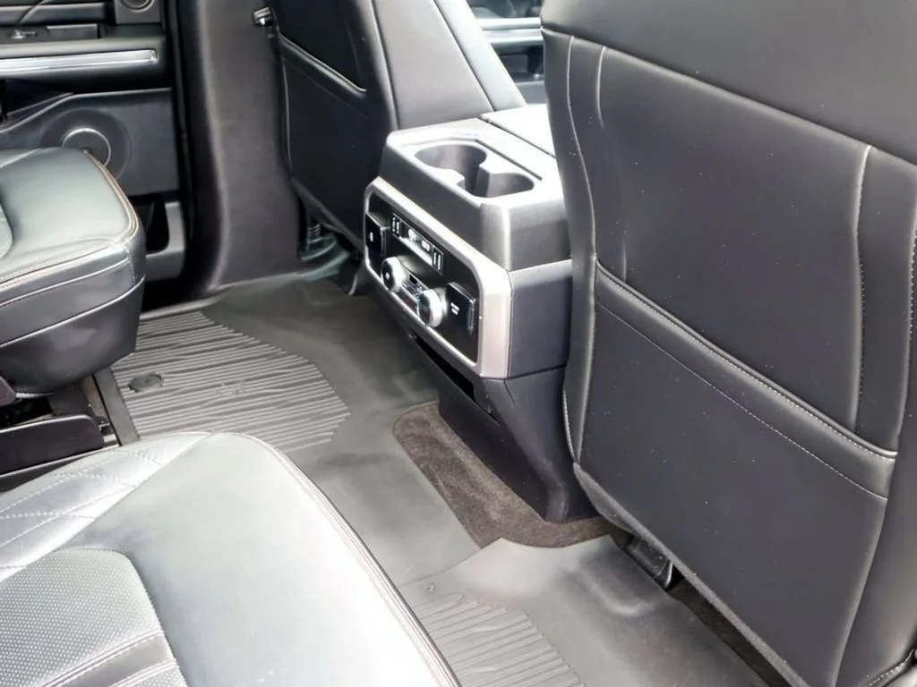 2020 Ford Expedition Platinum - Photo 26