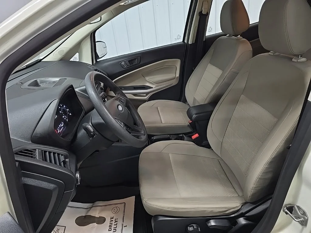 Used 2020 White Ford S image 30