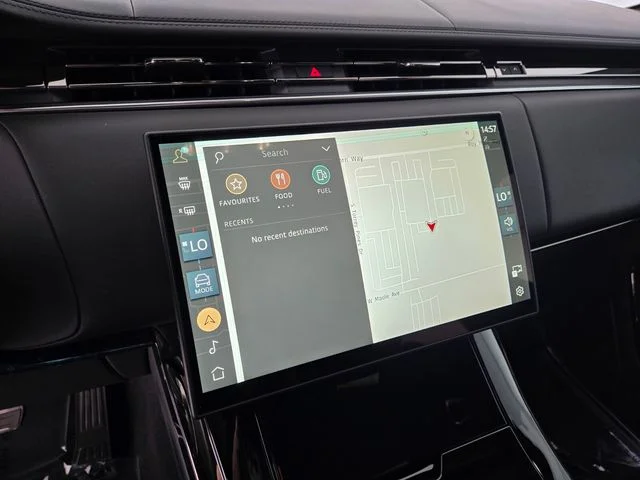 New 2026 Borasco Grey Land Rover Dynamic SE image 22
