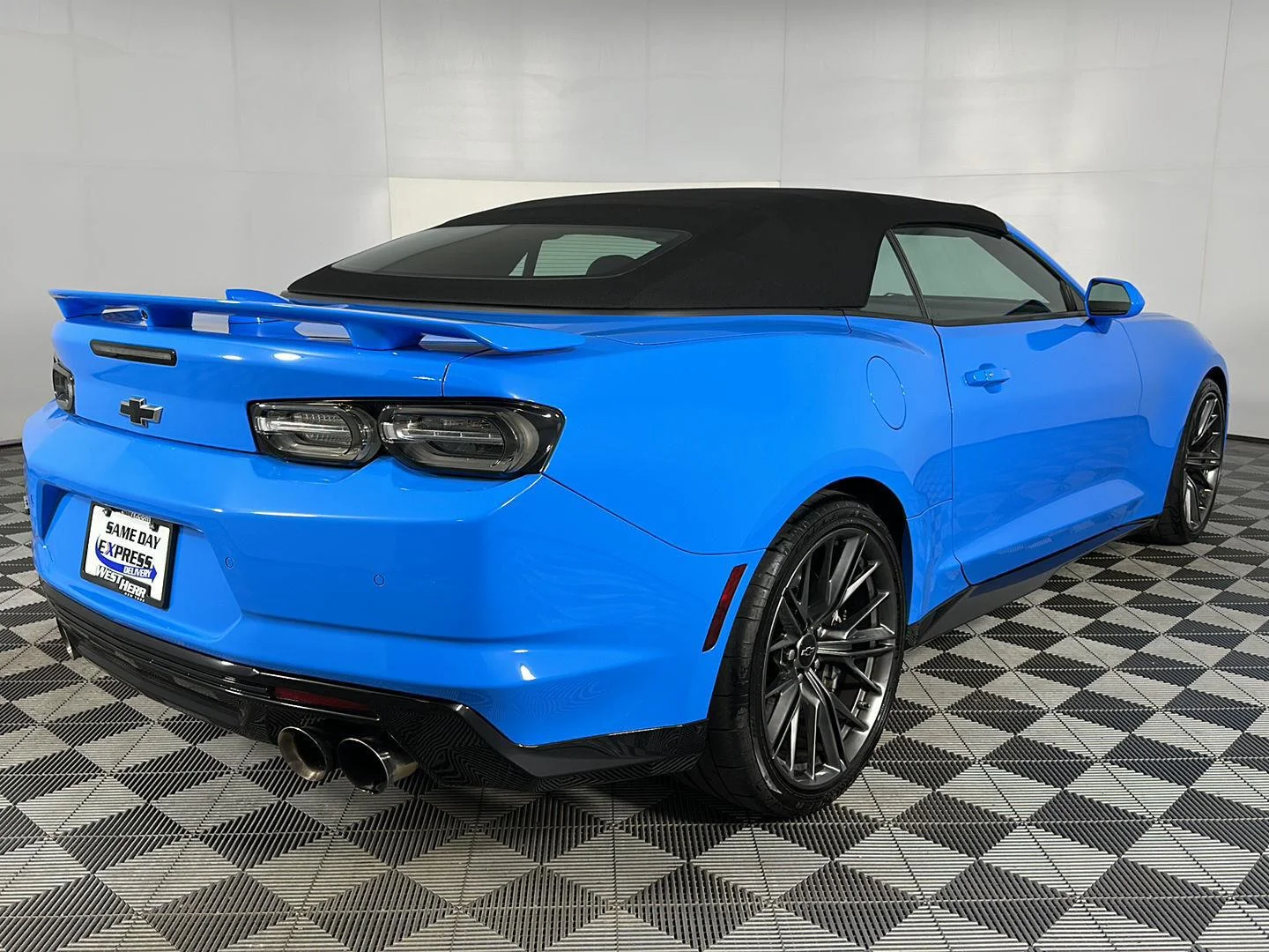 Used 2023 Rapid Blue Chevrolet ZL1 image 26