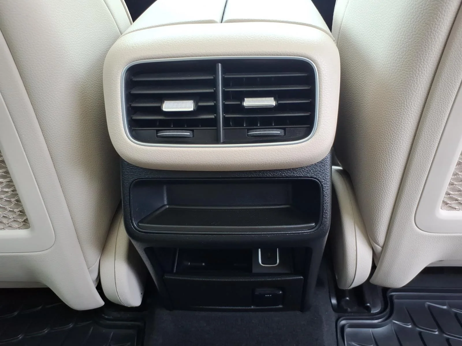 Certified Used 2022 Polar White Mercedes-Benz GLE 350 image 28