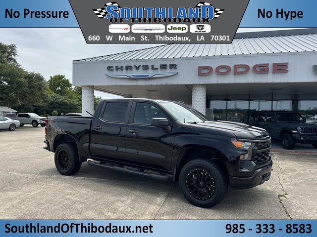 2023 Chevrolet Silverado 1500 Custom Trail Boss