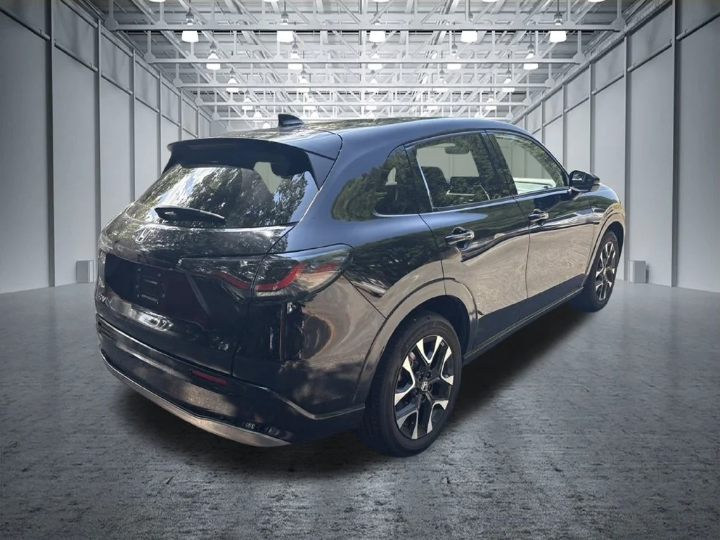 Used 2026 Black Honda EX-L image 4