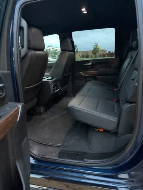 Used 2022 Northsky Blue Metallic Chevrolet High Country image 11