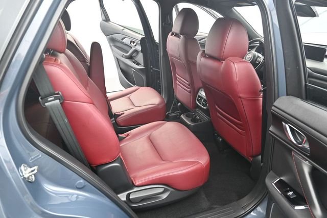 Used 2023 Gray Metallic Mazda Carbon Edition image 27