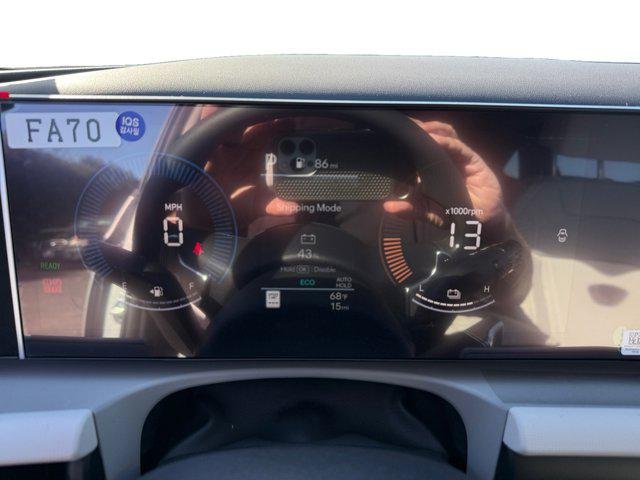 New 2026 Shimmering Silver Hyundai SEL AWD image 31