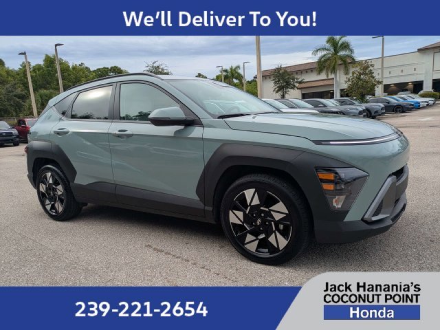 Used 2024 Green Hyundai SEL image 1