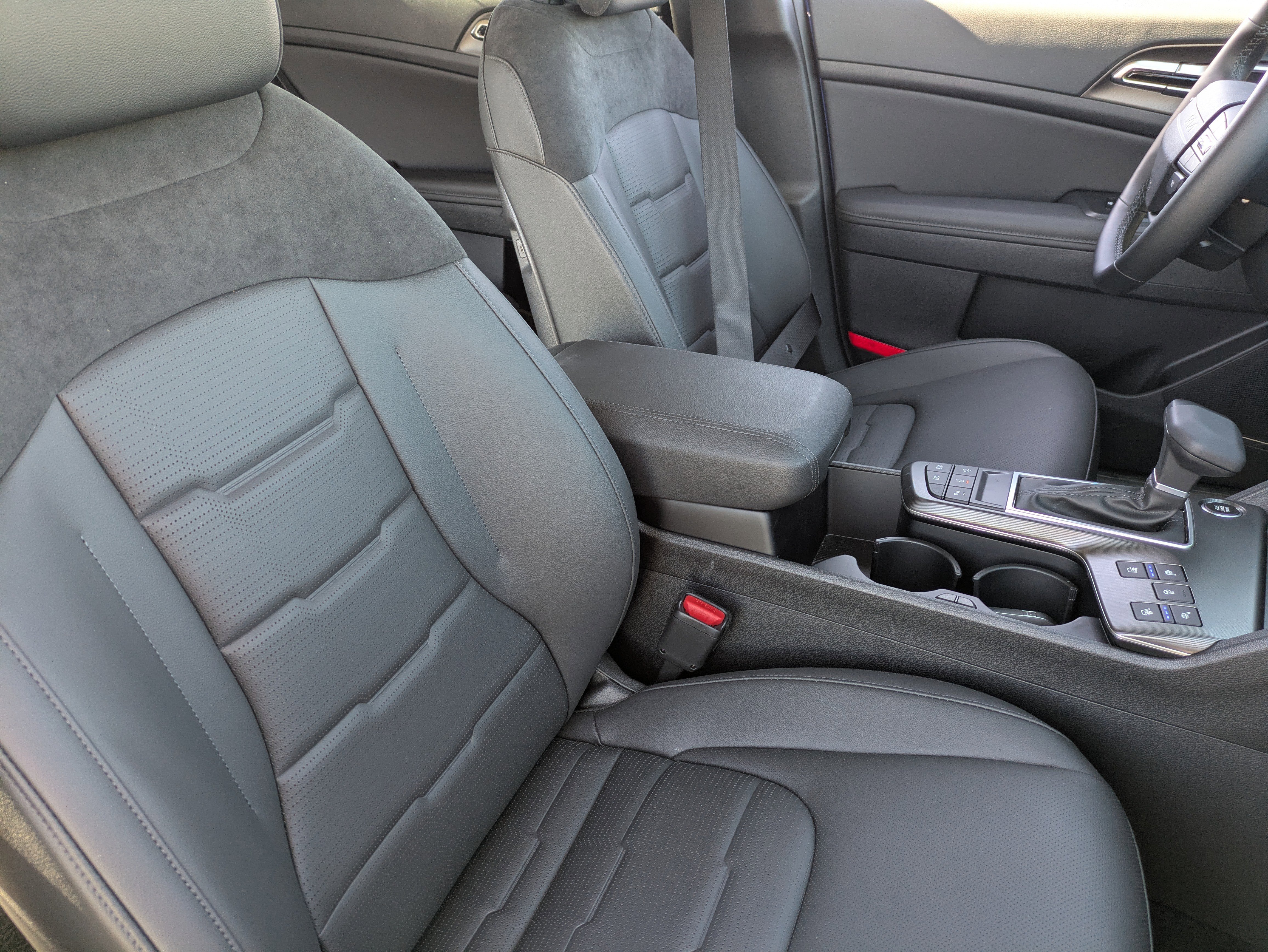 2026 Kia Sportage SX Prestige - Photo 11