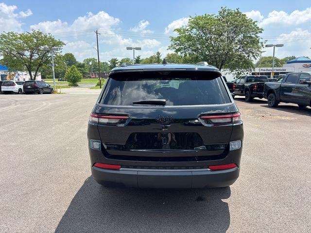 New 2026 Diamond Black Crystal Pearl-Coat Exterior Paint Jeep 85th Anniversary Edition image 33