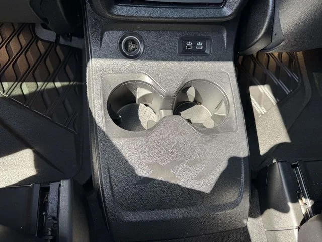 Used 2020 Gray BMW xDrive40i image 19
