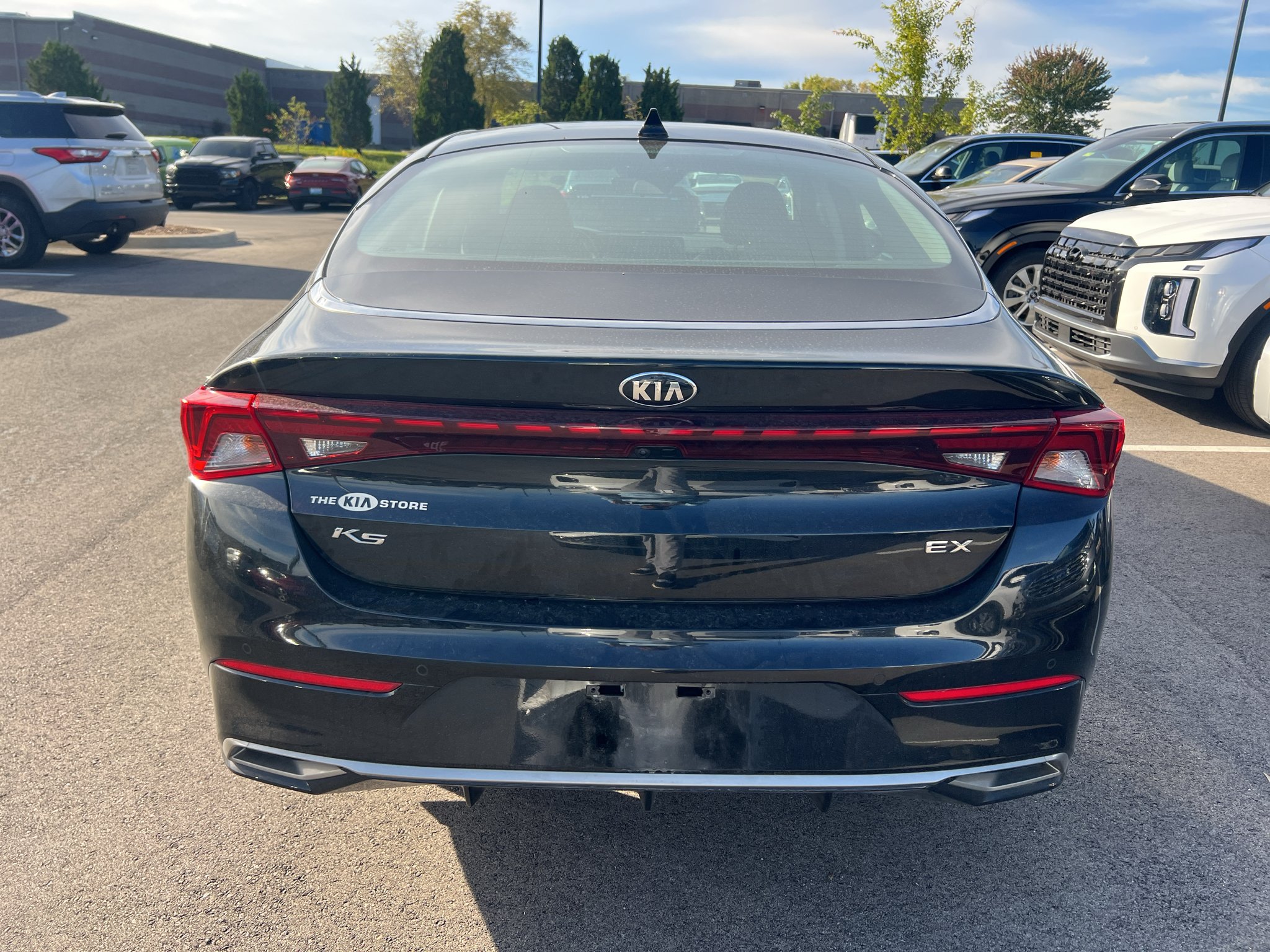 Used 2021 Ebony Black Kia EX image 22