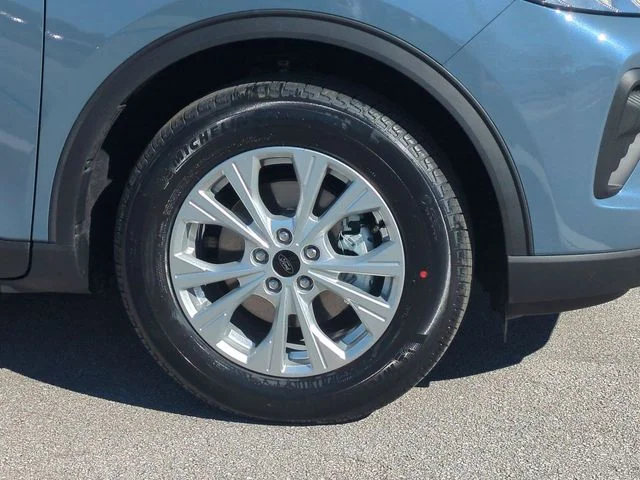 New 2026 Vapor Blue Metallic Ford Active® image 11