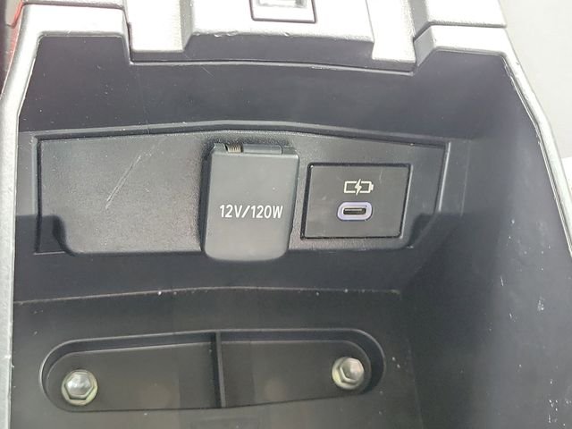 Used 2023 White Toyota LE image 28