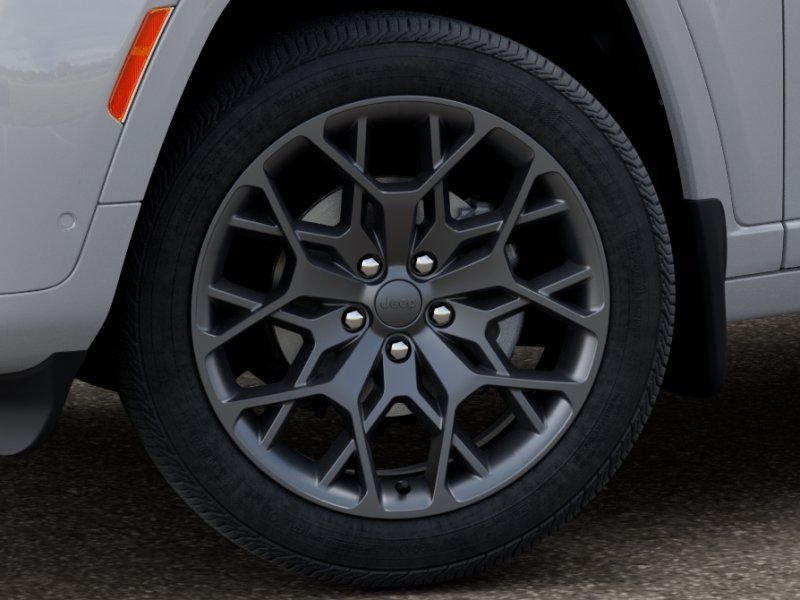 New 2026 Bright White Clear-Coat Exterior Paint Jeep Summit image 8