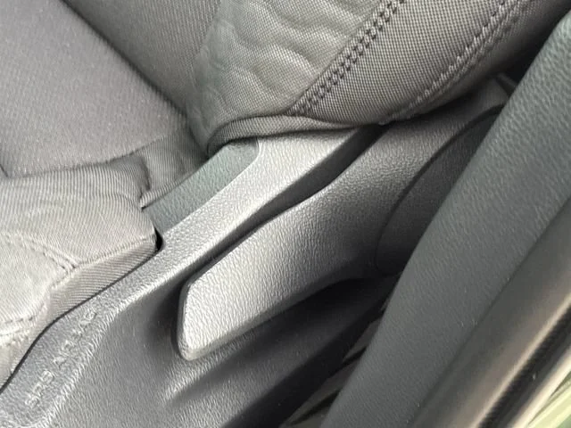 Used 2023 Green Toyota SR5 image 27