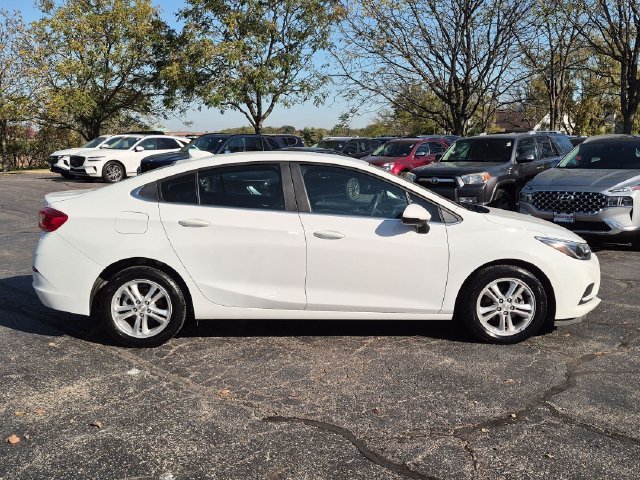 Used 2017 White Chevrolet LT image 8