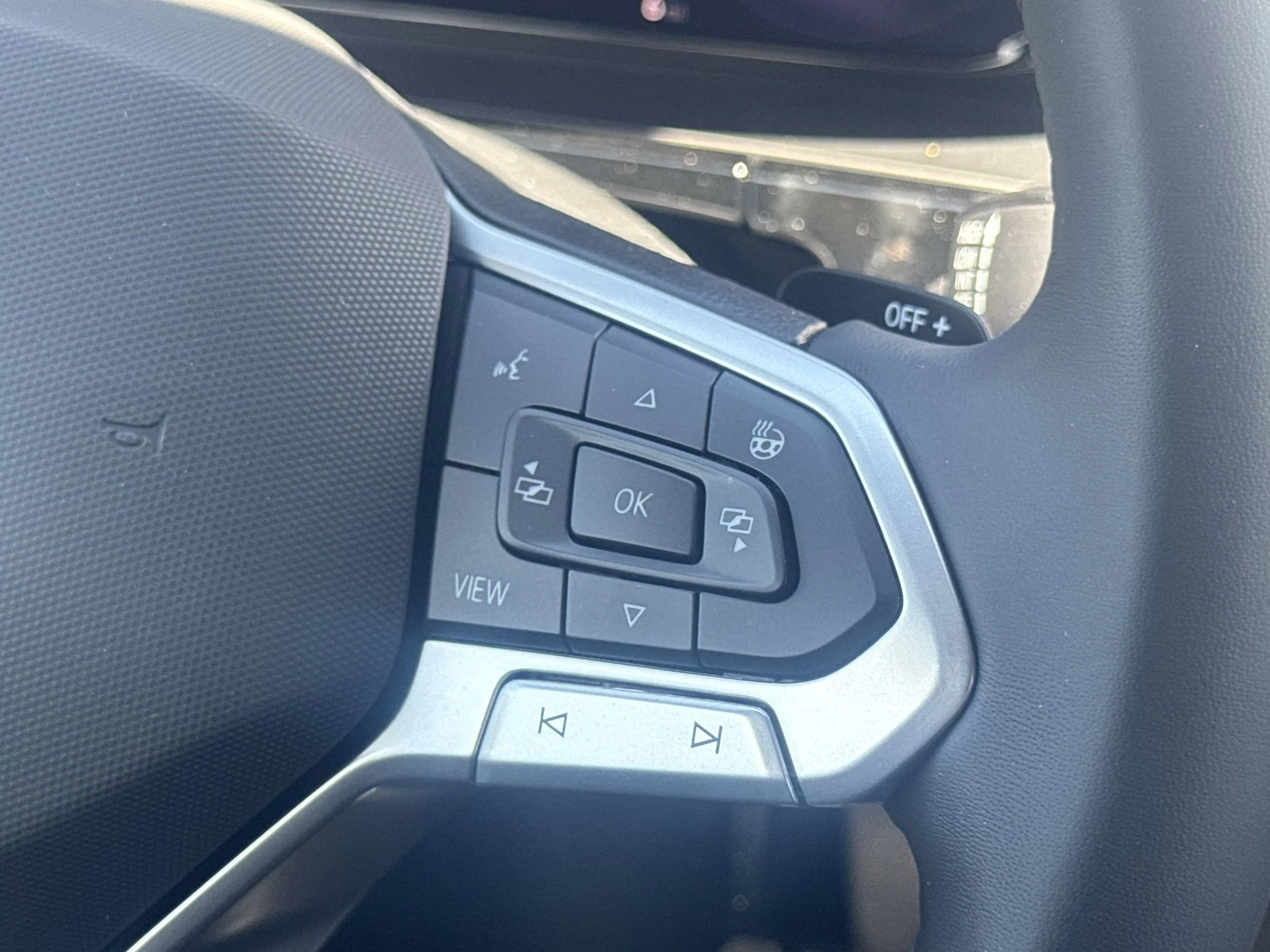 New 2026 Pure Gray Volkswagen 2.0T SEL Premium R-Line image 21